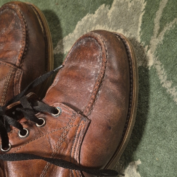 Men\'s Brown Leather Chukka Boots - Classic Lace-Up Ankle Boot